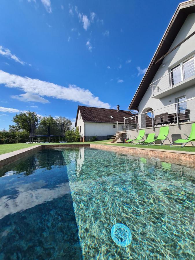 Aranyeso Apartmanhazak No.1 Balatonalmádi Extérieur photo